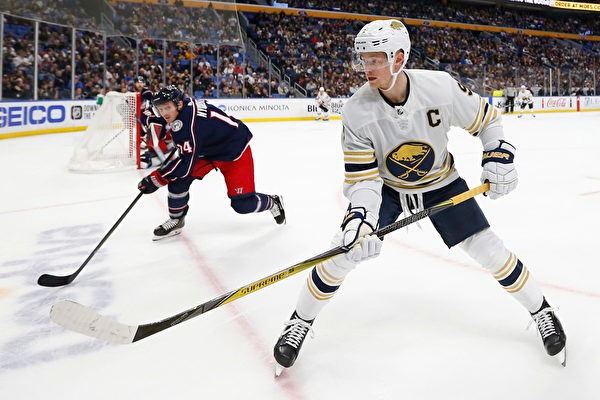 什么是德扑里的“反剥削策略”？当对手发现你在偷盲时的应对调整。（德扑反剥削策略：对手识破偷盲时的调整思路）